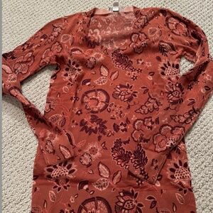 NWT: loft v-neck sweater